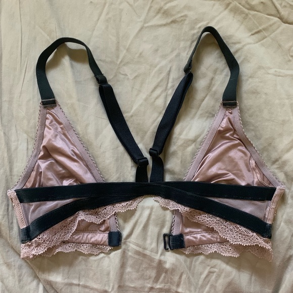 Cute Front Strap Brallete - Picture 2 of 5